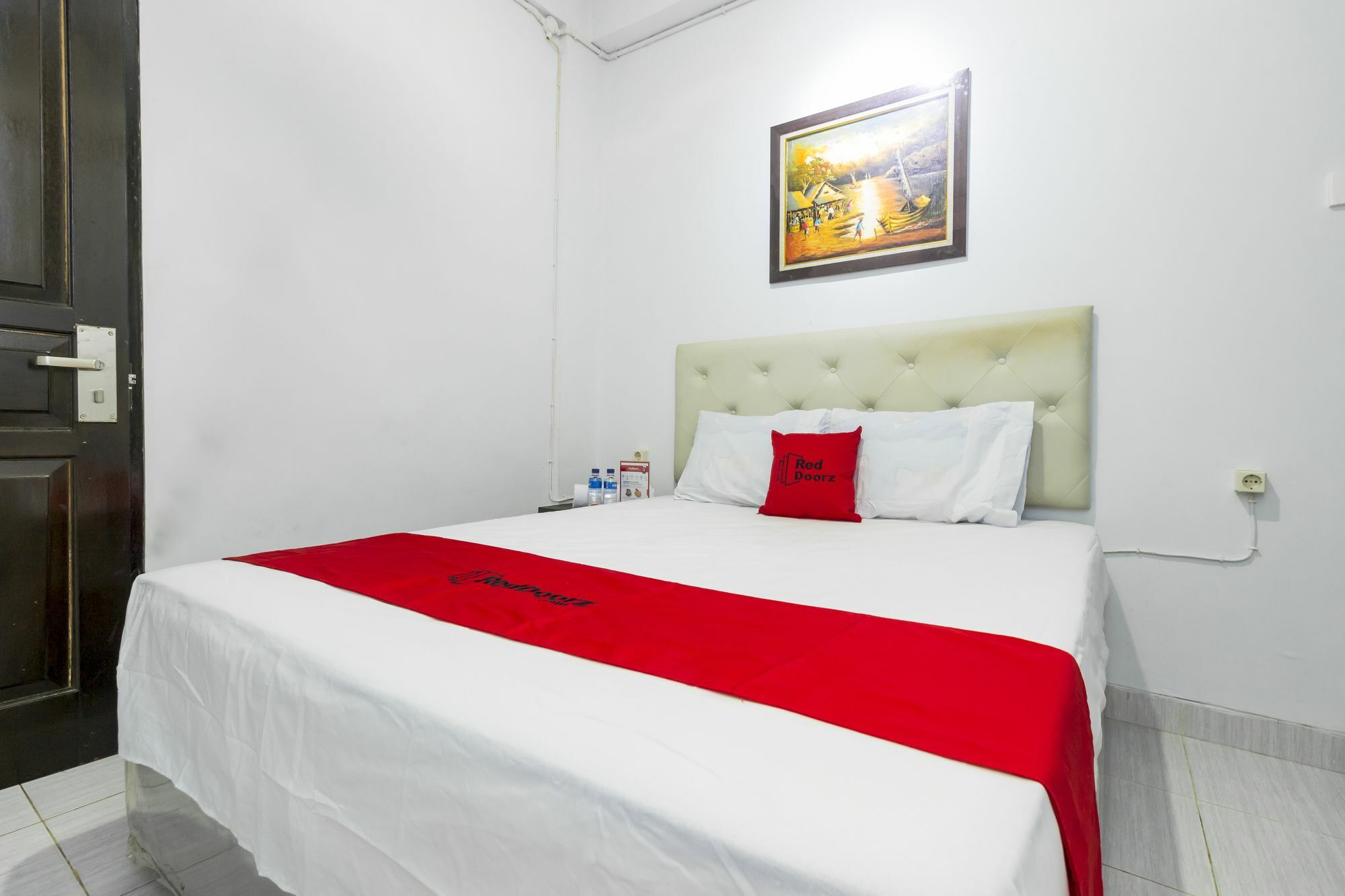 Hotel Reddoorz Near Gajah Mada Plaza 2 à Jakarta Extérieur photo